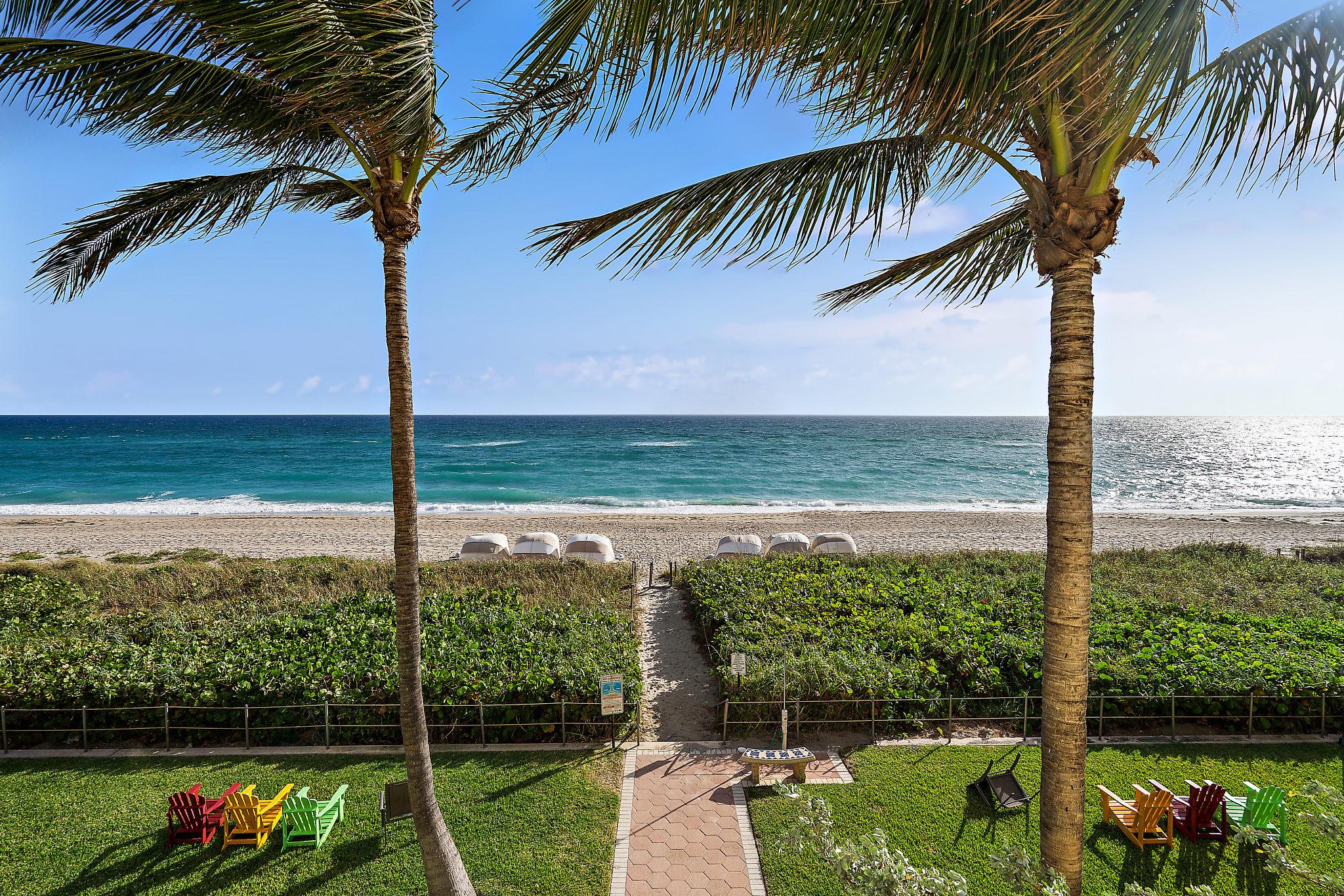 The Ambassador Hotel Palm Beach Exterior foto